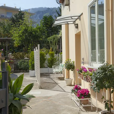 Dreaming Sorrento Suites Exterior photo